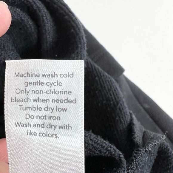 Athleta Tunic Top Womens Small Black Crew Cap Sleeve Long Side Slit Pullover - Picture 11 of 13